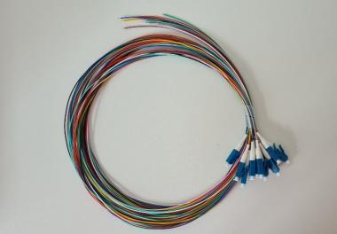 Fibre pigtail LC 9/125µ SM 0,9mm LSZH / set de 12 couleurs, 2m 