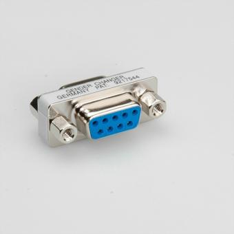 Connecteur femelle / femelle 9 pôles 