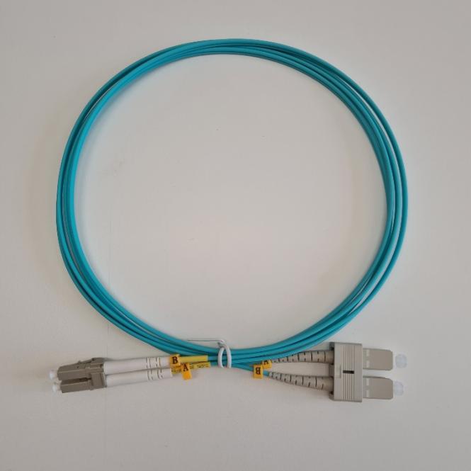 Duplex Jumper LC/SC 50/125µ , OM3, LSZH, aqua, 3,0mm 