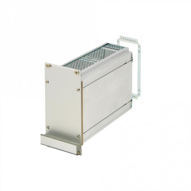 Unité enfichable de type cadre PRO Kit, blindé, perforé, connecteurs multiples, 3 U 14 HP, 167mm 