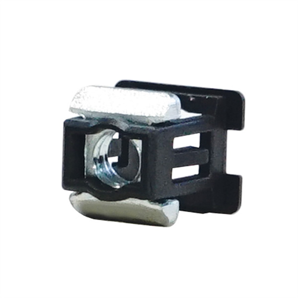 19-Zoll-Käfigmutterset M5, mit Einsteckmuttern, 4fach 